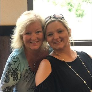 Meet your Posher, Aimee